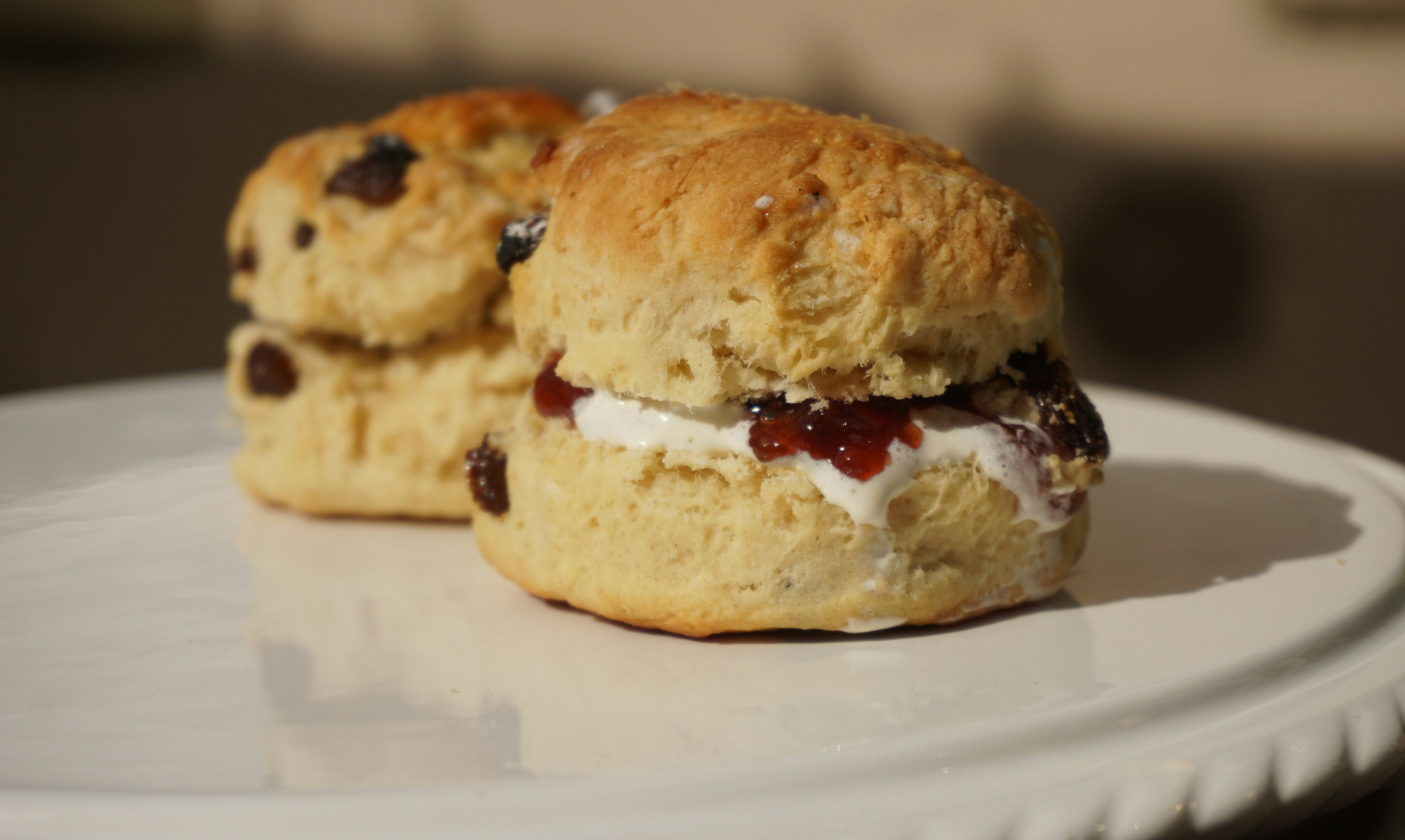 Date Scone